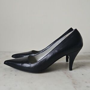 GUCCI: Glam Vintage Tom Ford Snakeskin Embossed Heels